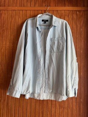 Forever 21 Light Denim Casual Button-Down Shirt